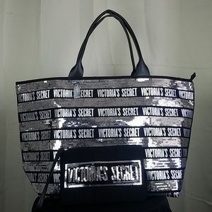 NWT Victoria's Secret Tote, Wristlet Sequin Silver